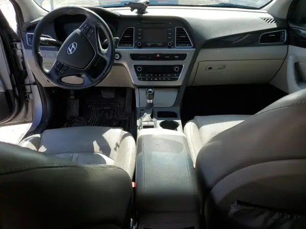KMHE34L11GA021660 2016 HYUNDAI SONATA - Image 8