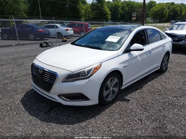 KMHE34L11GA025529 2016 HYUNDAI SONATA - Image 2