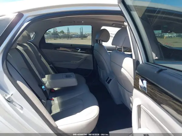 KMHE34L11GA028849 2016 HYUNDAI SONATA - Image 8