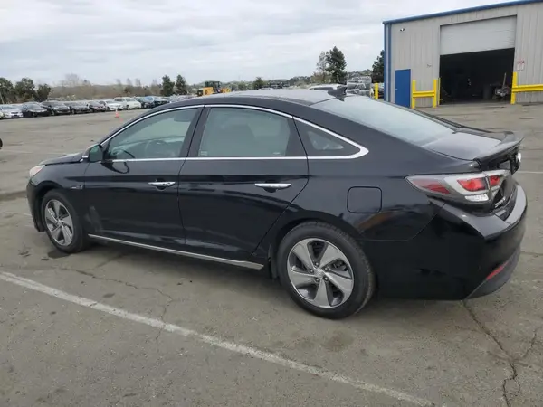 KMHE34L11GA031878 2016 HYUNDAI SONATA - Image 2