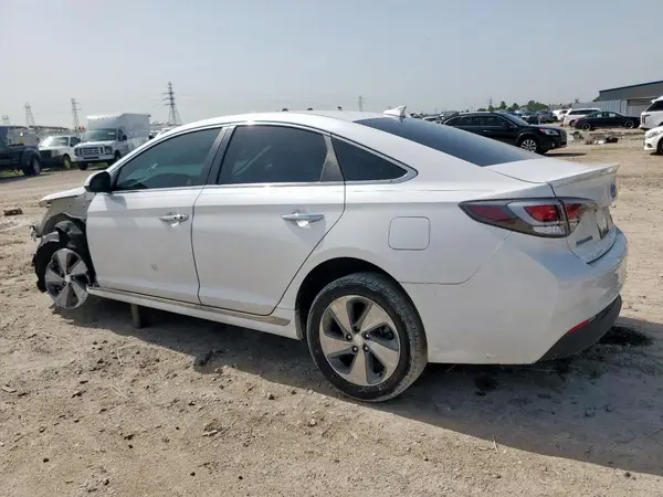KMHE34L11HA046124 2017 HYUNDAI SONATA - Image 2