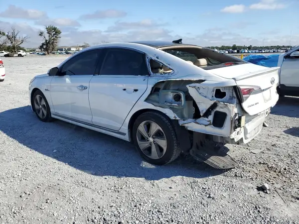 KMHE34L11HA054238 2017 HYUNDAI SONATA - Image 2