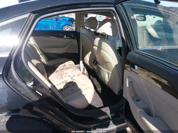 KMHE34L11HA055048 2017 HYUNDAI SONATA - Image 8