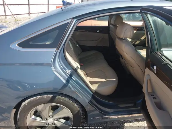 KMHE34L12GA008240 2016 HYUNDAI SONATA - Image 8