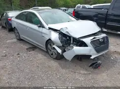 KMHE34L12GA016709 2016 HYUNDAI SONATA