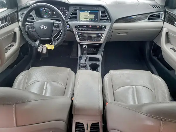 KMHE34L12GA017990 2016 HYUNDAI SONATA - Image 8