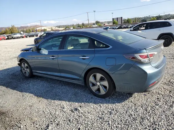 KMHE34L12GA019318 2016 HYUNDAI SONATA - Image 2