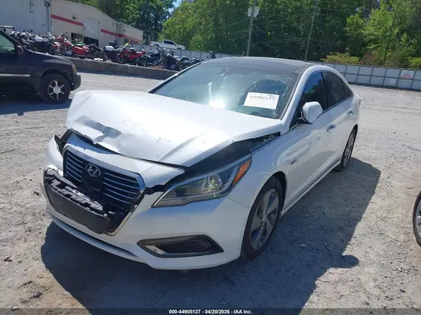 KMHE34L12GA021103 2016 HYUNDAI SONATA - Image 2