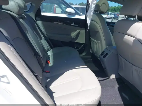 KMHE34L12GA021103 2016 HYUNDAI SONATA - Image 8