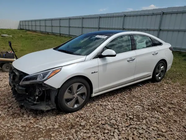 KMHE34L12GA021876 2016 HYUNDAI SONATA - Image 1