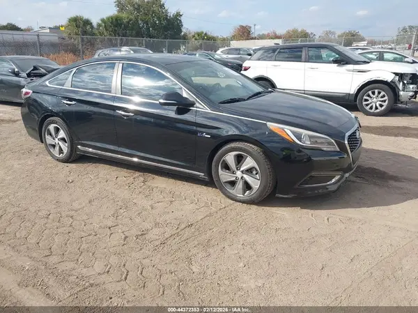 KMHE34L12GA023191 2016 HYUNDAI SONATA - Image 1