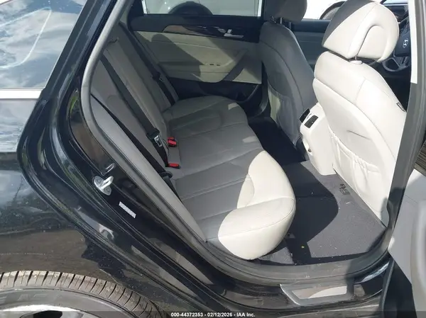 KMHE34L12GA023191 2016 HYUNDAI SONATA - Image 8
