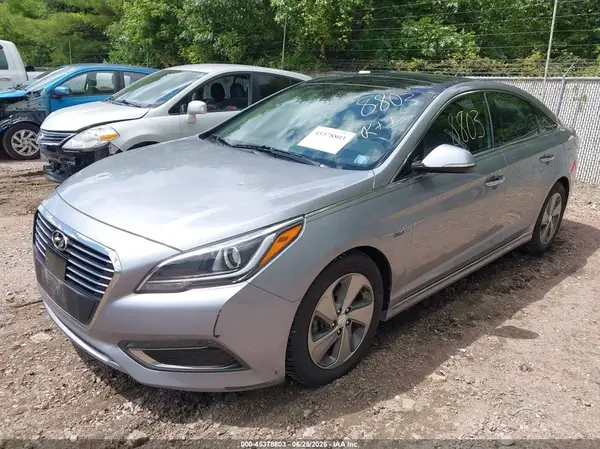 KMHE34L12GA023224 2016 HYUNDAI SONATA - Image 2
