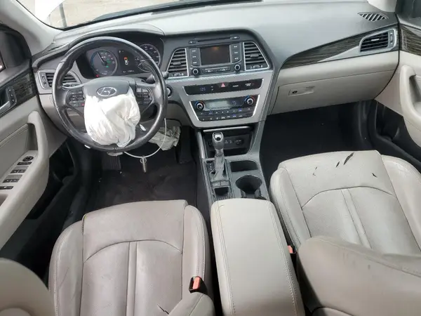 KMHE34L12GA030397 2016 HYUNDAI SONATA - Image 8
