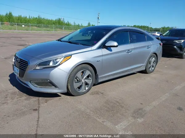 KMHE34L12HA049002 2017 HYUNDAI SONATA - Image 2