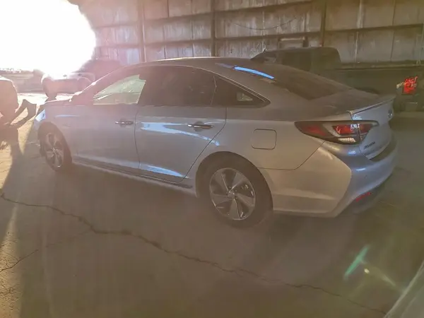 KMHE34L12HA051235 2017 HYUNDAI SONATA - Image 2