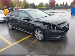 KMHE34L12HA056628 2017 HYUNDAI SONATA