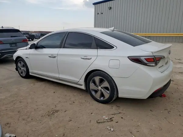 KMHE34L12HA058167 2017 HYUNDAI SONATA - Image 2