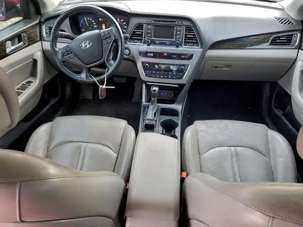 KMHE34L13GA017125 2016 HYUNDAI SONATA - Image 8