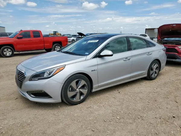 KMHE34L13GA017156 2016 HYUNDAI SONATA - Image 1