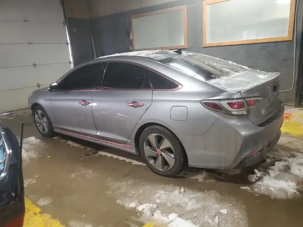 KMHE34L13GA023149 2016 HYUNDAI SONATA - Image 2