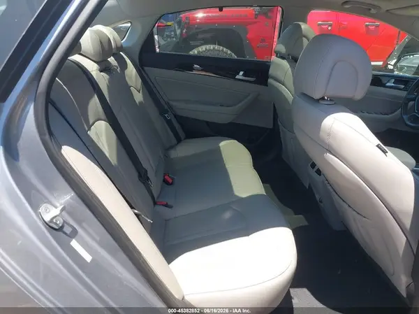 KMHE34L13GA024365 2016 HYUNDAI SONATA - Image 8