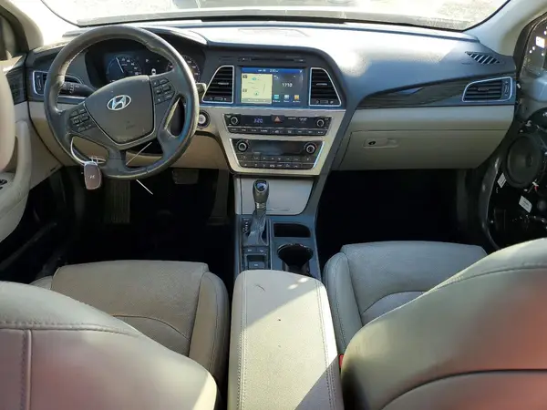 KMHE34L13GA028173 2016 HYUNDAI SONATA - Image 8