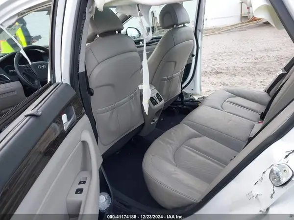 KMHE34L13GA030666 2016 HYUNDAI SONATA - Image 8