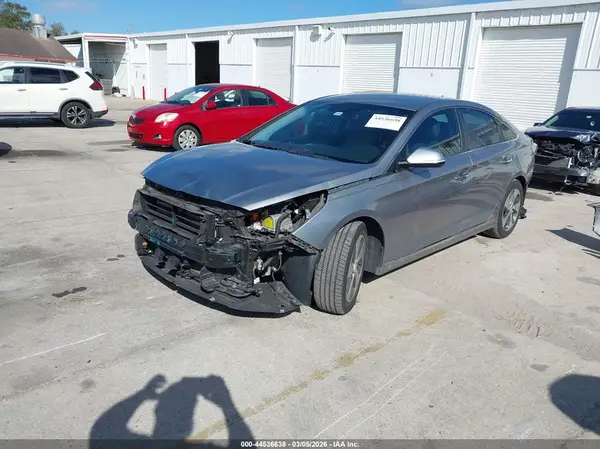 KMHE34L13HA044620 2017 HYUNDAI SONATA - Image 2