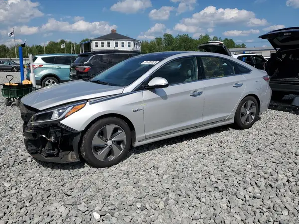 KMHE34L13HA050885 2017 HYUNDAI SONATA - Image 1