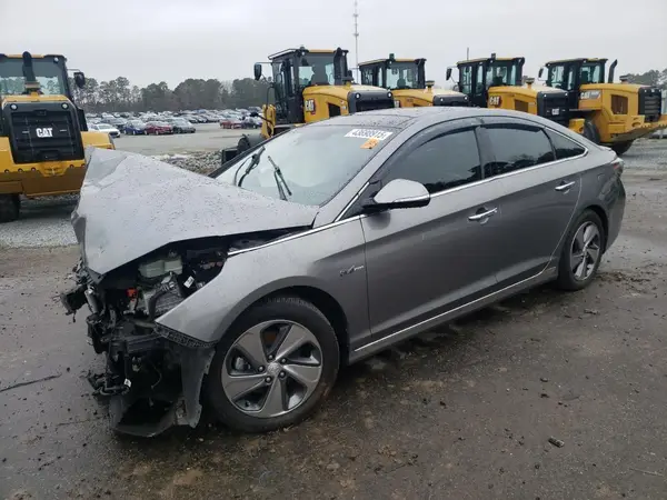 KMHE34L13HA057335 2017 HYUNDAI SONATA - Image 1