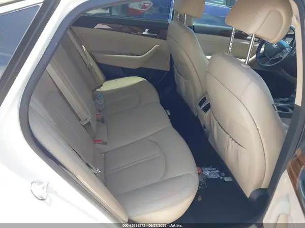 KMHE34L14GA017022 2016 HYUNDAI SONATA - Image 8