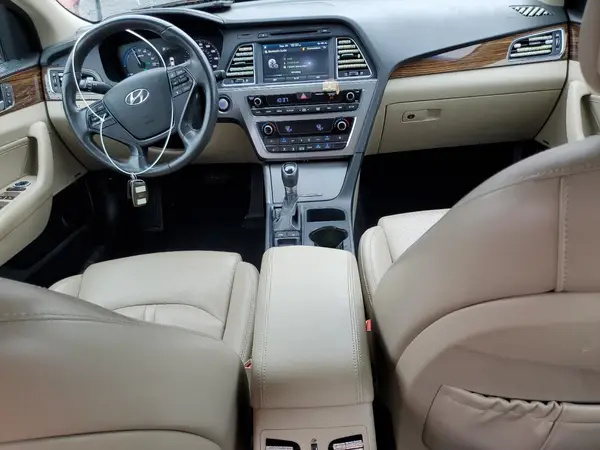 KMHE34L14GA017229 2016 HYUNDAI SONATA - Image 8