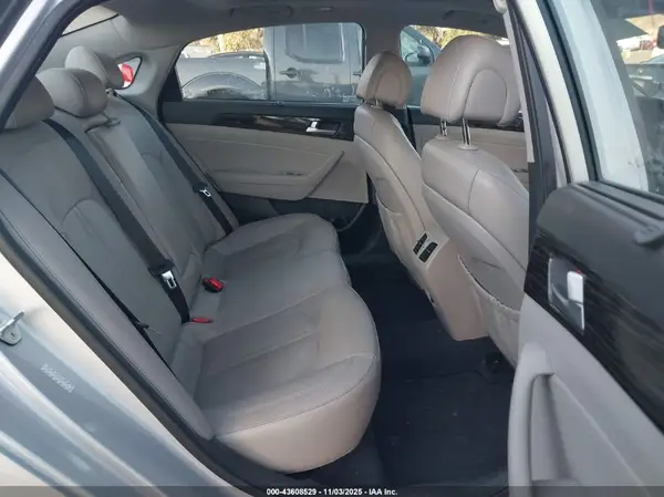 KMHE34L14GA027596 2016 HYUNDAI SONATA - Image 8