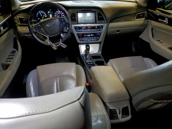 KMHE34L14GA028571 2016 HYUNDAI SONATA - Image 8