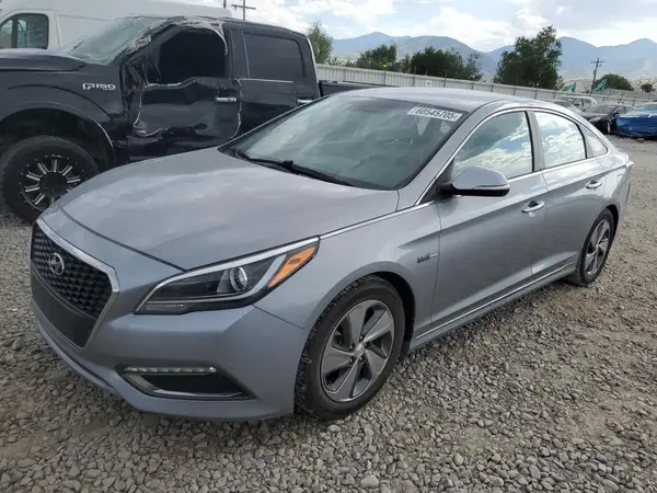 KMHE34L14GA031177 2016 HYUNDAI SONATA - Image 1
