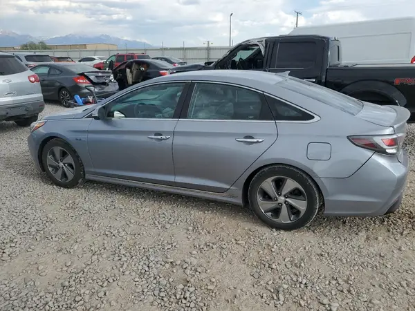 KMHE34L14GA031177 2016 HYUNDAI SONATA - Image 2