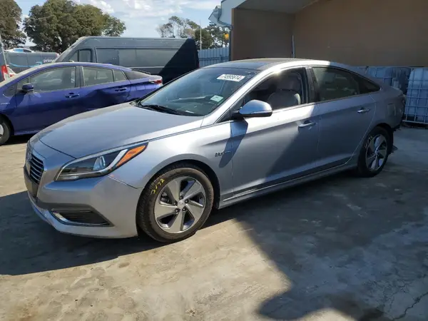 KMHE34L14HA045033 2017 HYUNDAI SONATA - Image 1