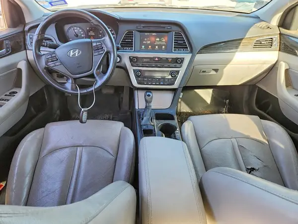 KMHE34L14HA050250 2017 HYUNDAI SONATA - Image 8