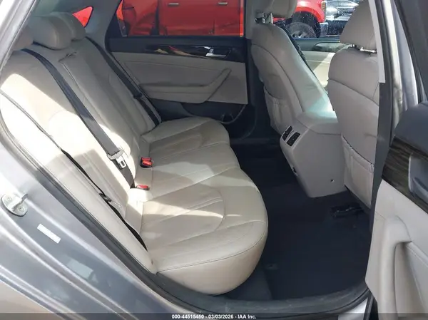 KMHE34L14HA050765 2017 HYUNDAI SONATA - Image 8