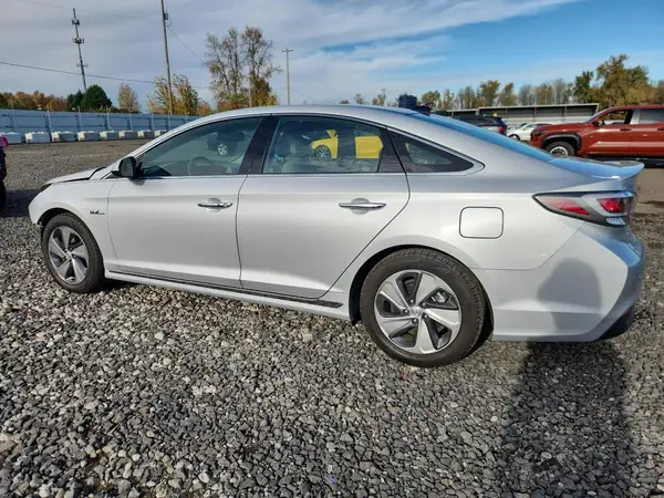 KMHE34L14HA051155 2017 HYUNDAI SONATA - Image 2