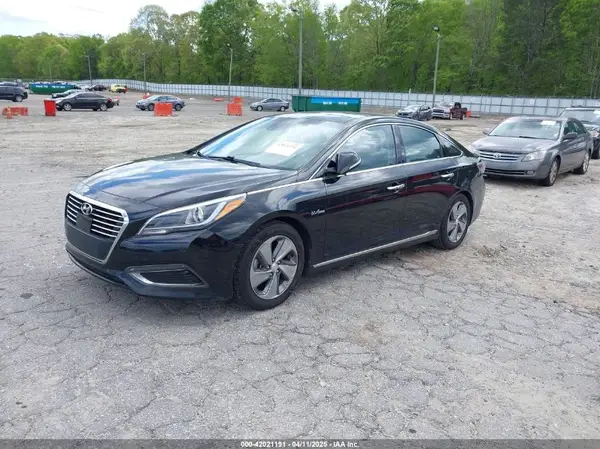 KMHE34L14HA055044 2017 HYUNDAI SONATA - Image 2