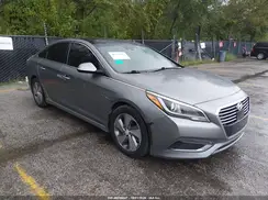 KMHE34L14HA056565 2017 HYUNDAI SONATA