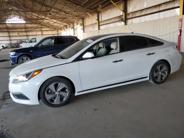 KMHE34L15GA008457 2016 HYUNDAI SONATA - Image 1