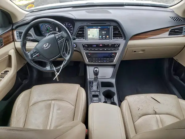 KMHE34L15GA009625 2016 HYUNDAI SONATA - Image 8