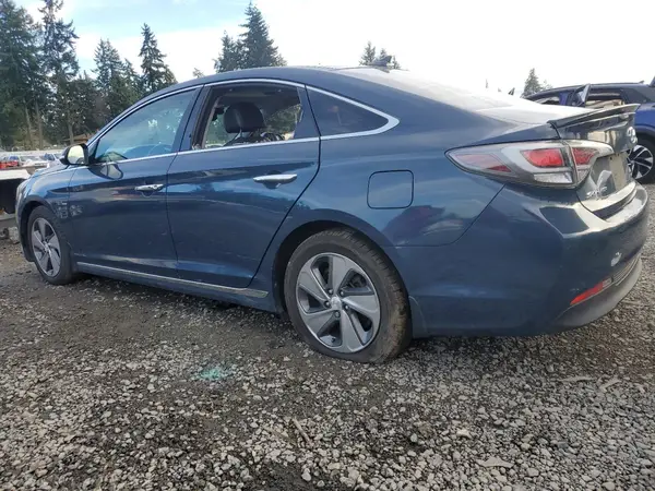 KMHE34L15GA010354 2016 HYUNDAI SONATA - Image 2