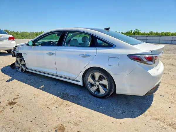 KMHE34L15GA015795 2016 HYUNDAI SONATA - Image 2
