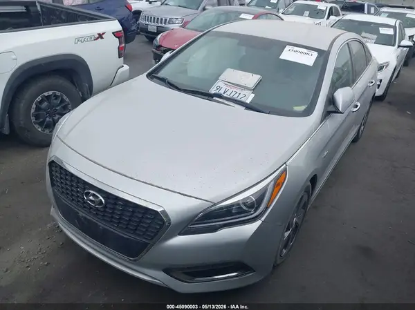KMHE34L15GA031446 2016 HYUNDAI SONATA - Image 2