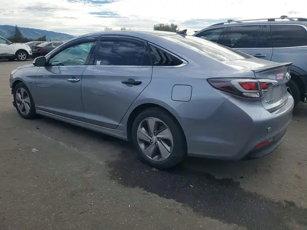 KMHE34L15HA043873 2017 HYUNDAI SONATA - Image 2