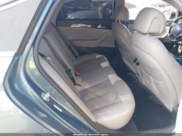 KMHE34L16GA008080 2016 HYUNDAI SONATA - Image 8